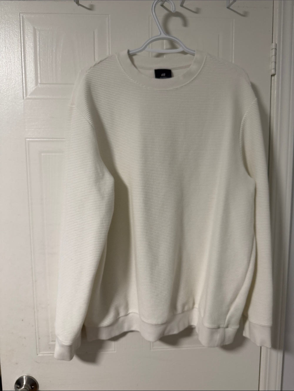 H&M Men's Off-White Textured Crewneck Sweater